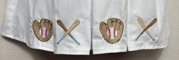 Drop Embroidery Four in One at the Bottom
